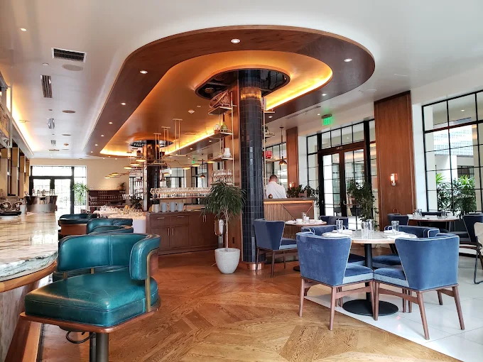La Peer Hotel
